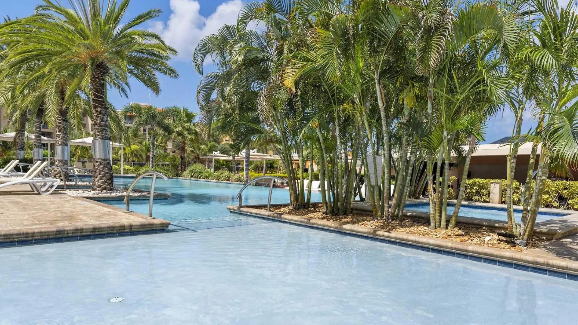 Eagle Beach Palm Beach Holiday home